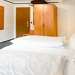 Hotel Smart 1 Bb1 215 *