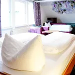 Smart 1 Bb1 215 Hotel