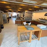 Smart 1 Bb1 215 Hotel *