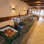 Smart 1 Bb1 215 Hotel *