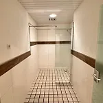 Smart 1 Bb1 215 Hotel